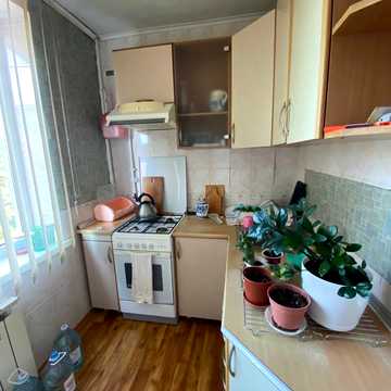 Тарасівська вул., 17