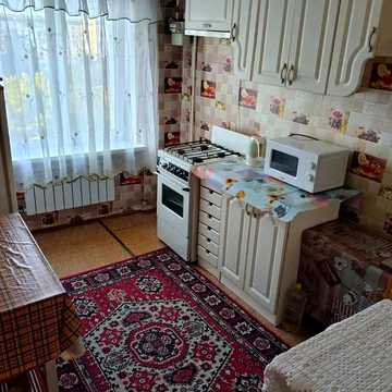 Великотирнівська вул., 28 к2