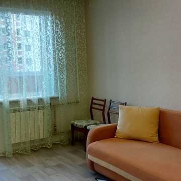 Милославська вул., 3