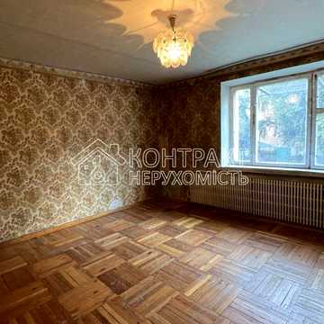 Дмитрівська вул., 28