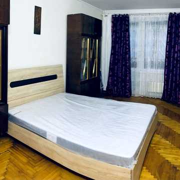 Перемоги просп., 78