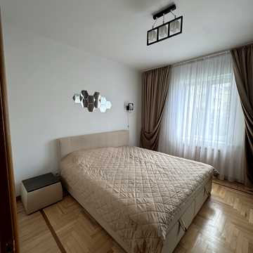 Оноре де Бальзака вул., 55
