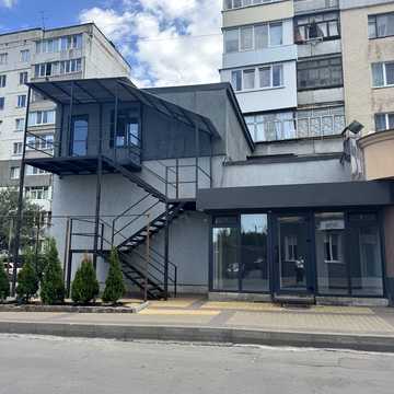 Львівське шосе, 18