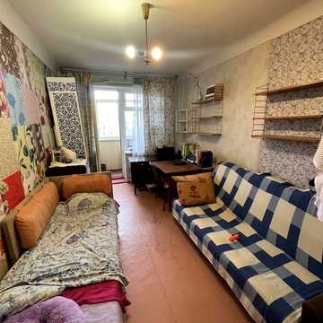 Героїв України вул. (Героїв Сталінграду), 15