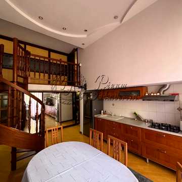 Архітектора Городецького вул., 6