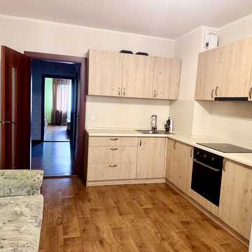 Балтійський пров., 5