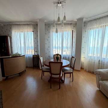 Мукачівський пров., 6