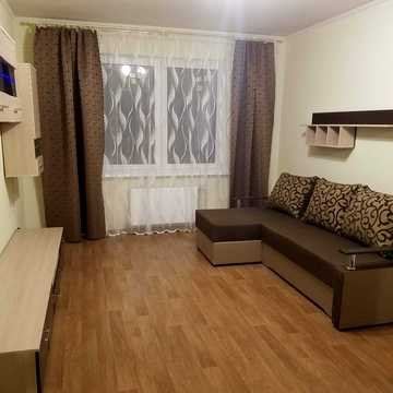 Юлії Здановської вул. (Ломоносова), 85
