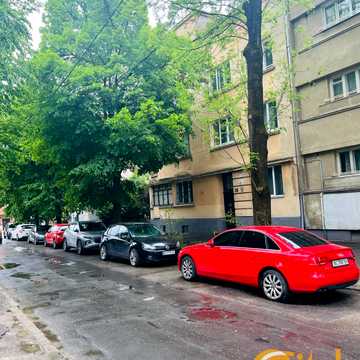 Конотопська вул., 3