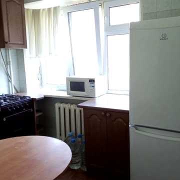 Русанівський бульв., 4