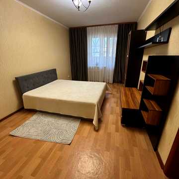 Європейського Союзу просп. (Правди), 31-А