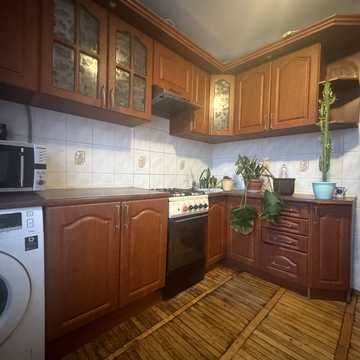 Тисменицька вул., 240