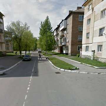 Грушевського, 8