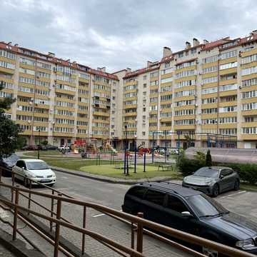 Пасічна вул., 171