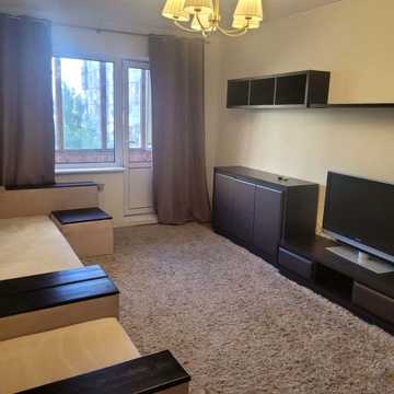 Зої Гайдай вул., 7