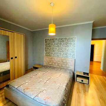 Петра Григоренка просп., 13-Б