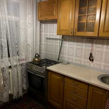 Михайла Донця вул., 26