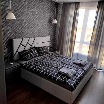 Варненська вул., 6
