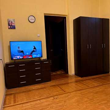 Олеся Гончара вул., 88-Б