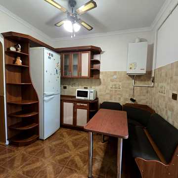 Юліана Целевича вул., 14-А