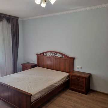 Драгоманова вул., 12-А