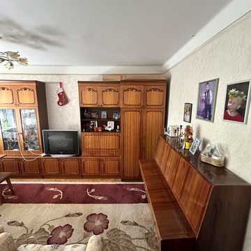 Лісовий просп., 15-А