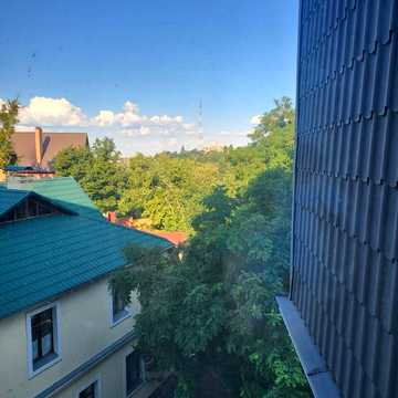 Соляна вул., 70