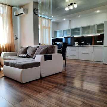 Миколи Бажана просп., 8-Б