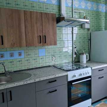 Михайла Грушевського вул., 20