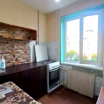 Героїв полку "Азов" вул. (Маршала Малиновського), 13-Б