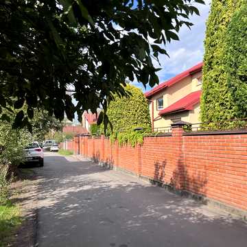 Петра Полтави вул., 6