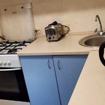 Олени Теліги вул., 31/1