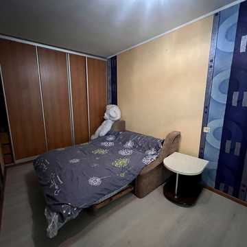 Небесної Сотні вул. (Московська), 44