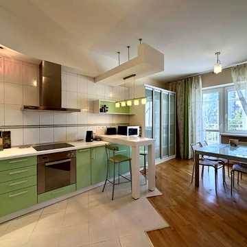 Олександра Кониського вул., 28А-30А