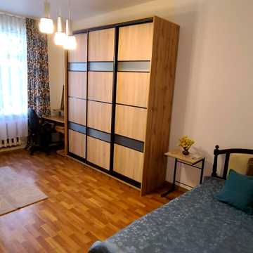 Золотоустівська вул., 23