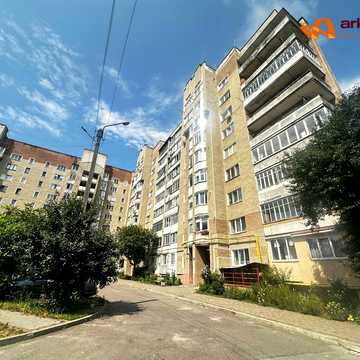 Молодіжна вул., 48