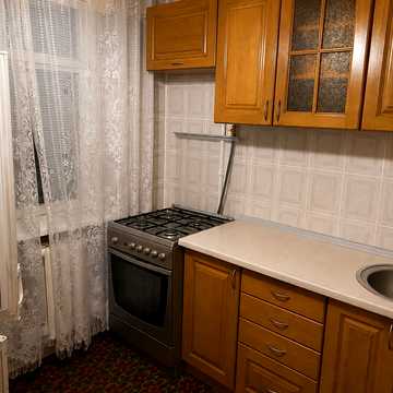 Михайла Донця вул., 26