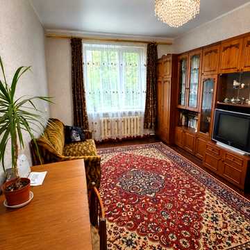 Мирослава Скорика вул. (Казакевича), 1