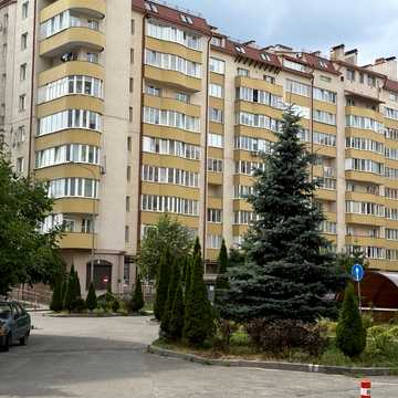 Пасічна вул., 171