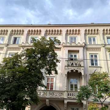 Василя Стефаника вул., 11