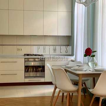 Лютеранська вул., 4