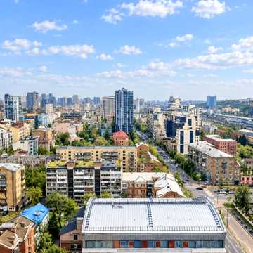 Жилянська вул., 118