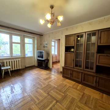 Краснова вул., 17