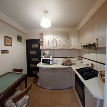 Метрологічна вул., 6