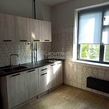 Тракторобудівників просп., 85в