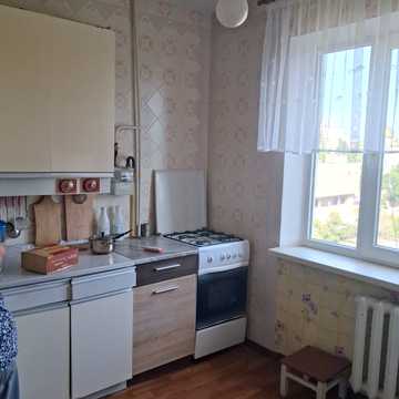 Академіка Корольова вул., 43/1