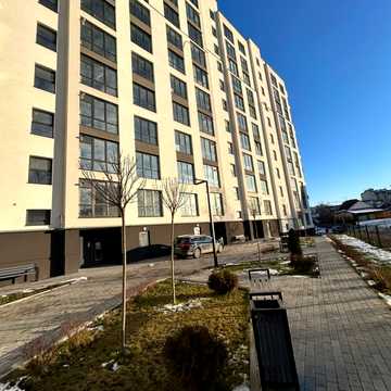 Пасічна вул., 63