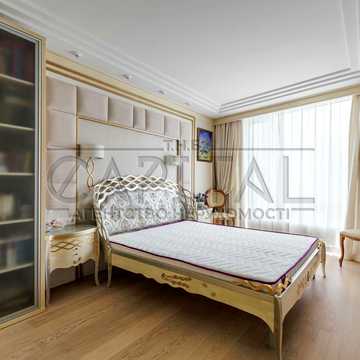 Джона Маккейна вул. (Івана Кудрі), 7