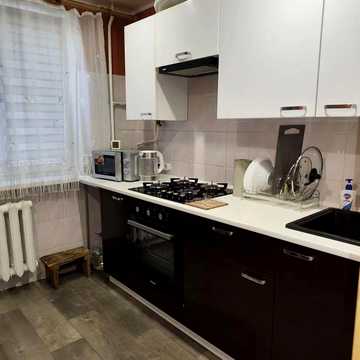 Відрадний просп. (Чубаря), 12-Б