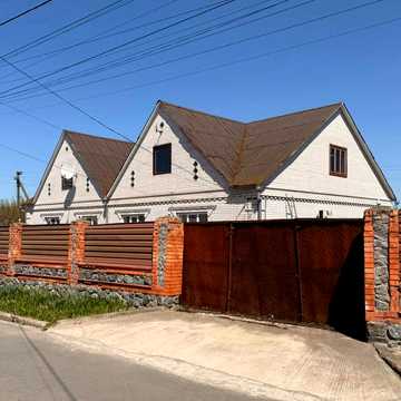 Михайлівська, 24